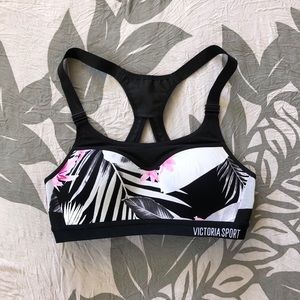 VS Sports Bra
